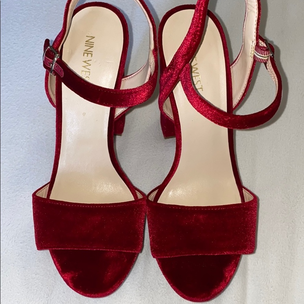 Platform Heels - Picture 2 of 4